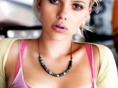 美女穿衣注意 5种内衣让你胸部缩水