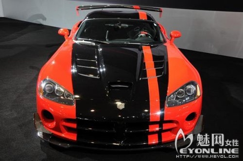 全新2010道奇Viper SRT10