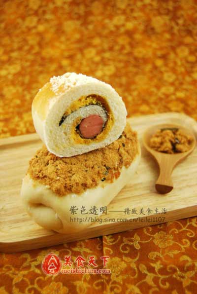 肉松香肠包&培根海苔包