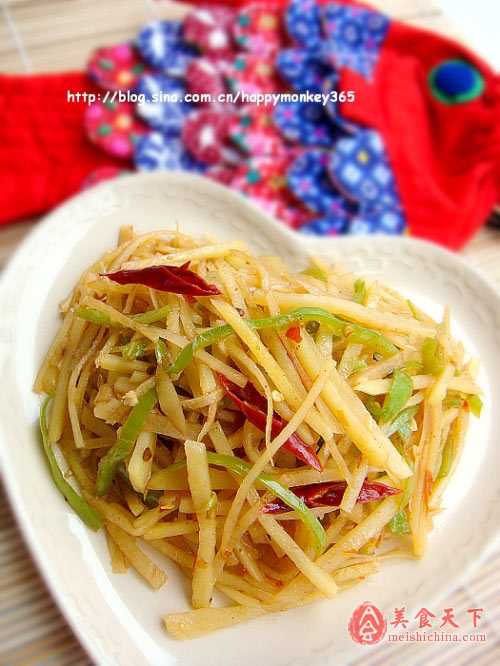 尖椒土豆丝+香辣土豆饼