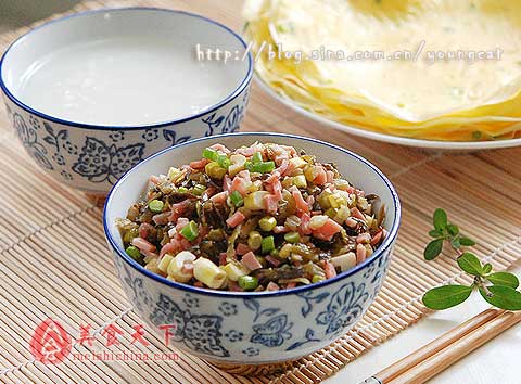 早餐—清粥、小菜与鸡蛋饼的做法