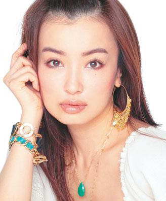 最受人欢迎的OL办公美妆法