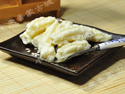 新年到了，给宝宝带上逆向射精美味的奶酪
